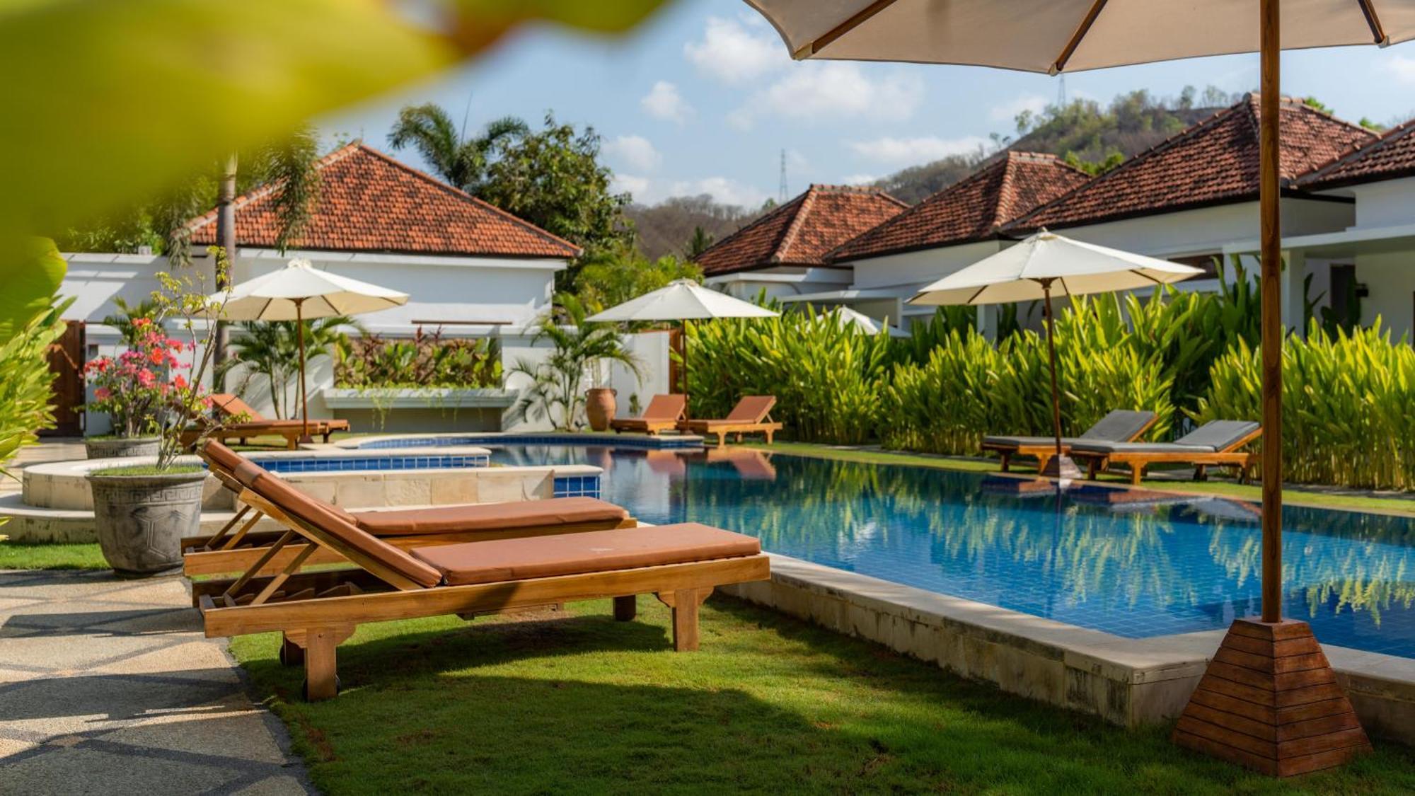 Nomada Villas Kuta  Exterior photo