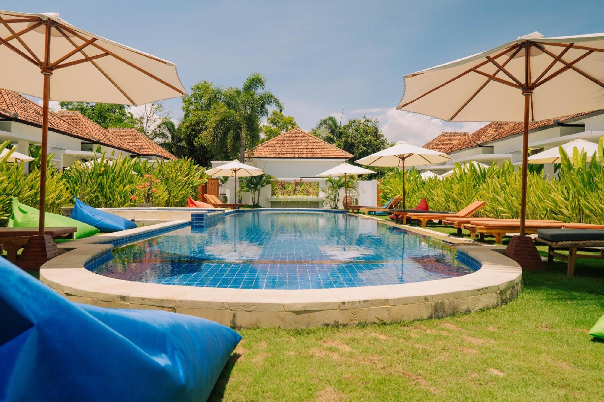 Nomada Villas Kuta  Exterior photo
