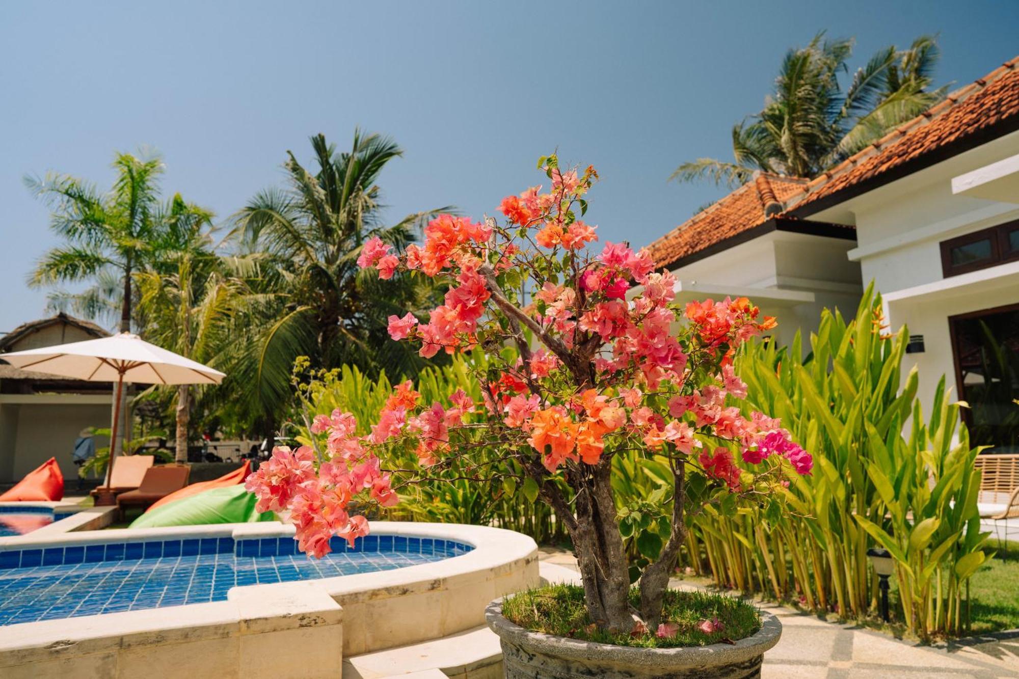 Nomada Villas Kuta  Exterior photo