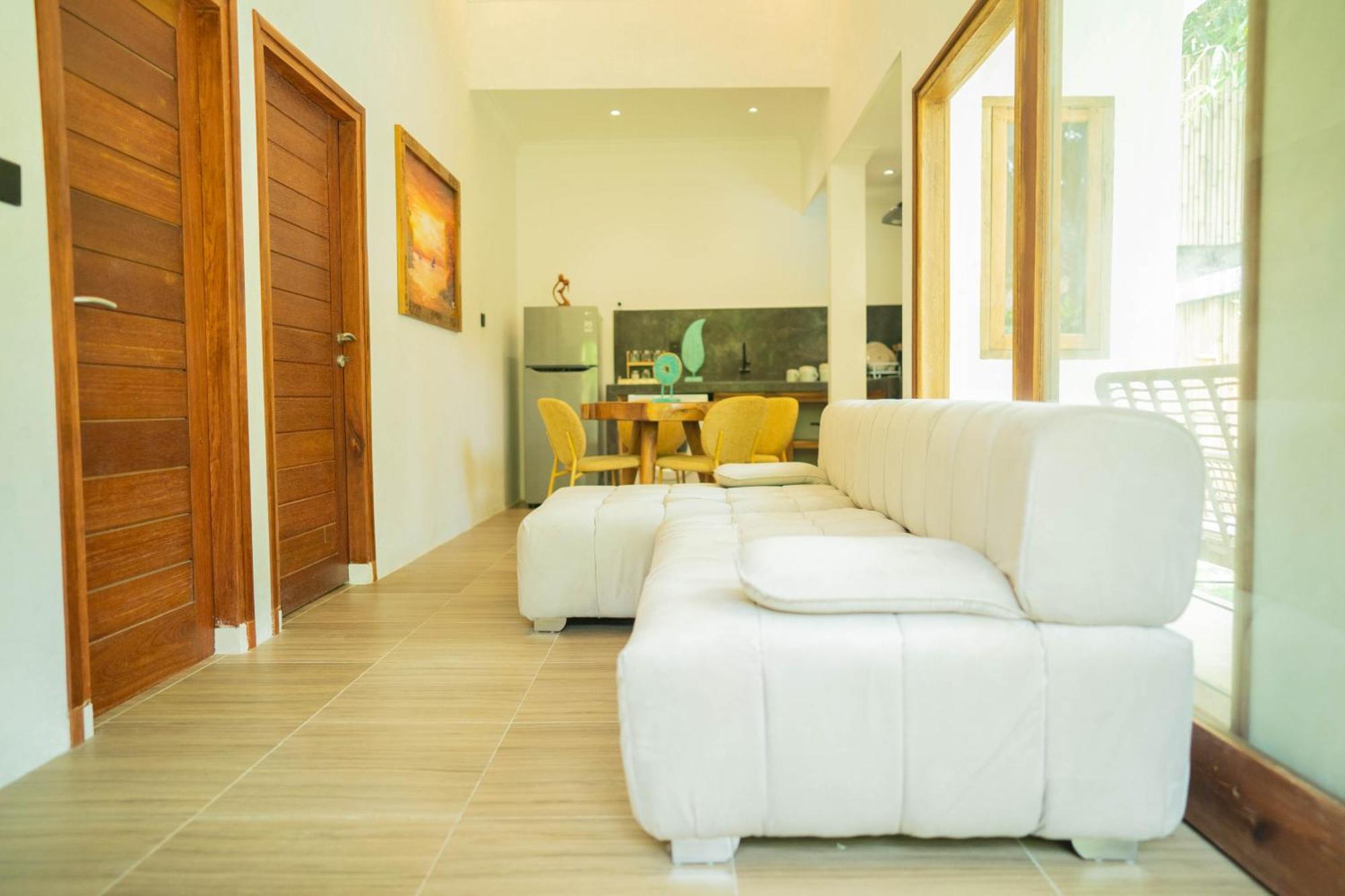 Nomada Villas Kuta  Exterior photo