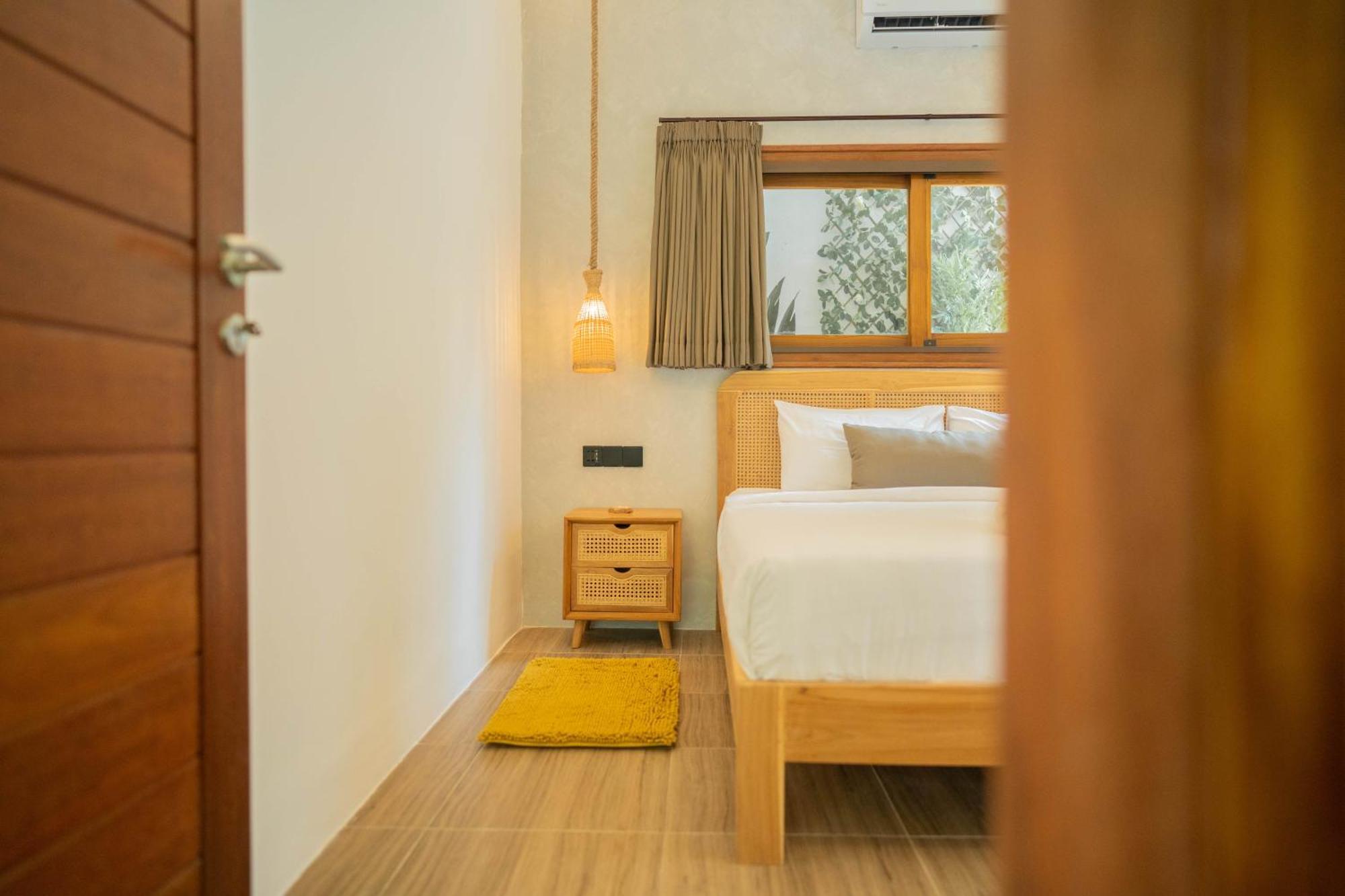 Nomada Villas Kuta  Exterior photo