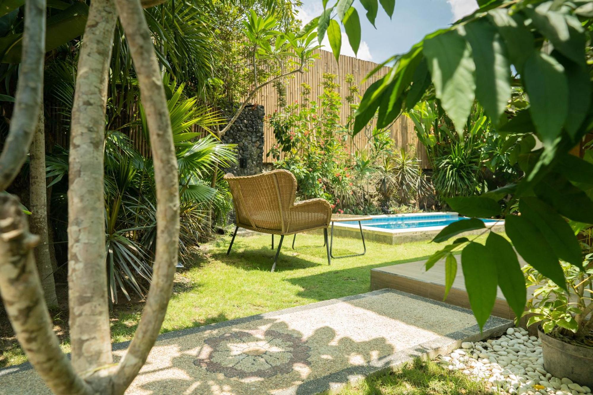 Nomada Villas Kuta  Exterior photo