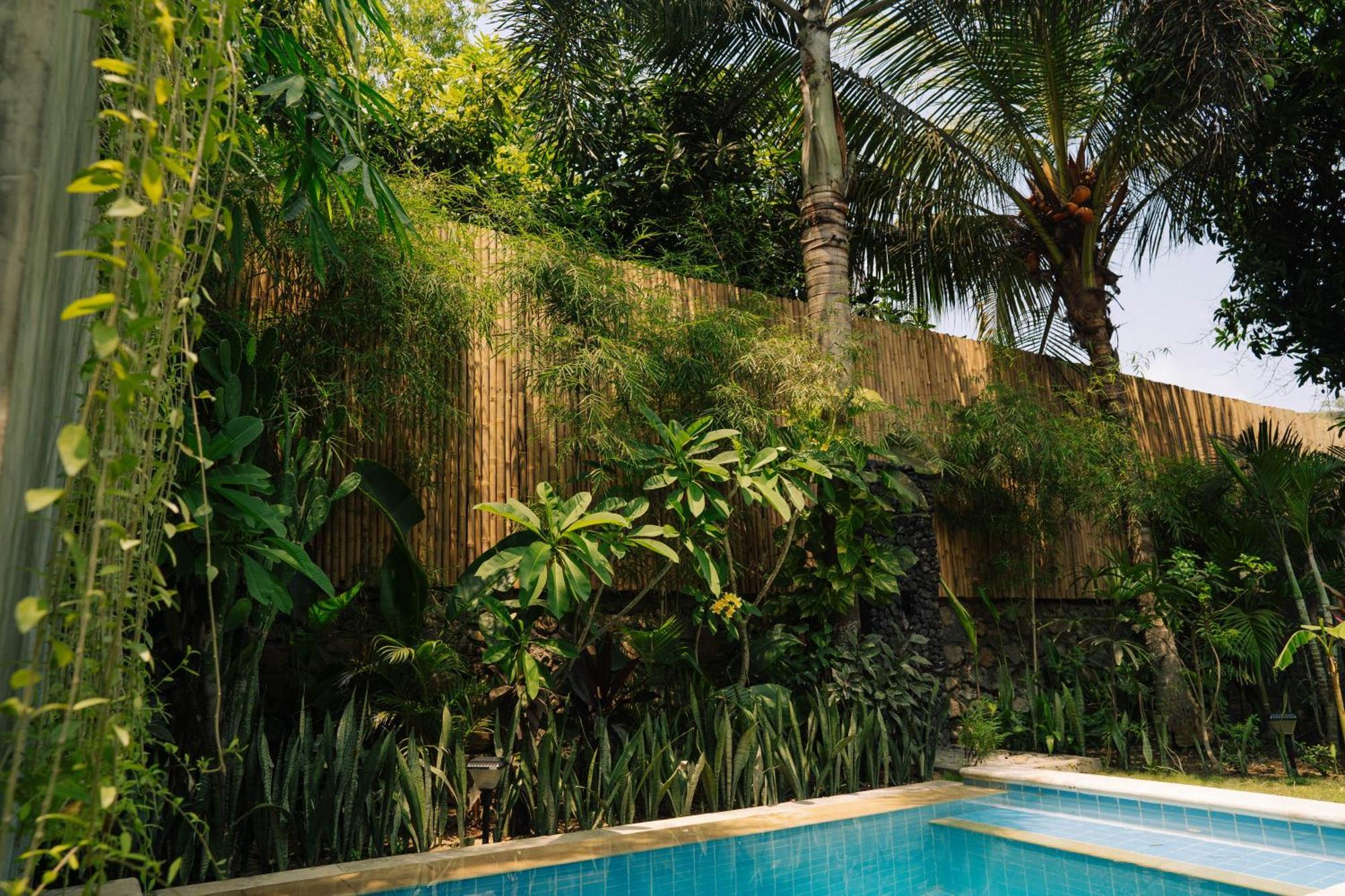 Nomada Villas Kuta  Exterior photo